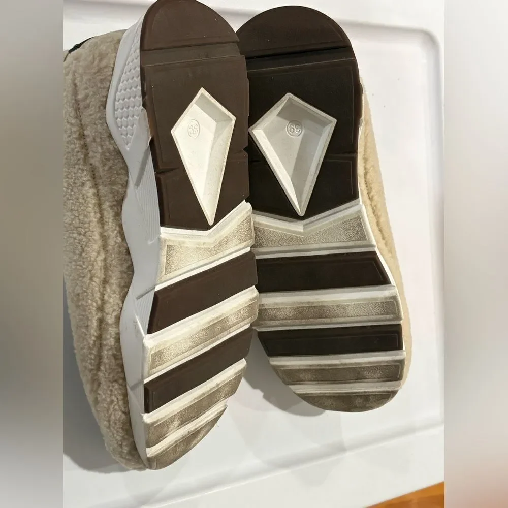 🧸PESERICO Leather and Shearling Sneakers